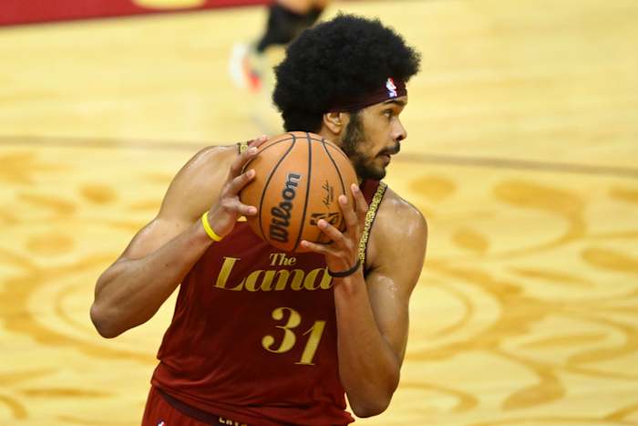 Jan 3, 2024; Cleveland, Ohio, USA; Cleveland Cavaliers center Jarrett Allen (31) rebounds in the third quarter against the Washington Wizards at Rocket Mortgage FieldHouse.